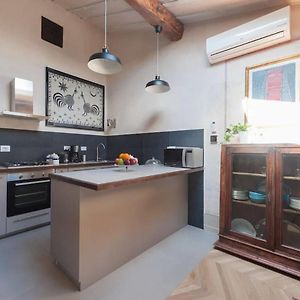 Belle Arti Penthouse In Central Florence